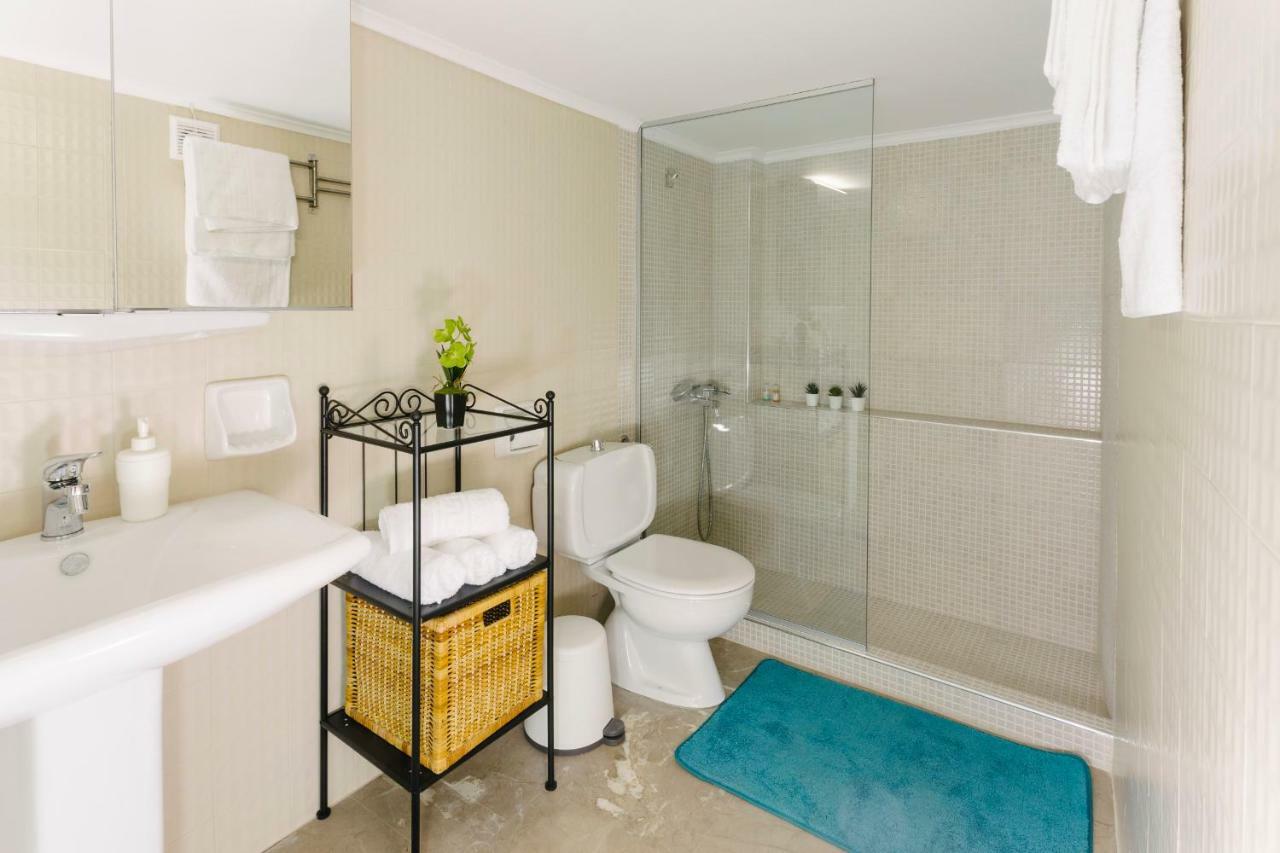 Bright 2 Bedrooms Apt. In The Heart Of Athens W Stunning Views To Acropolis 外观 照片