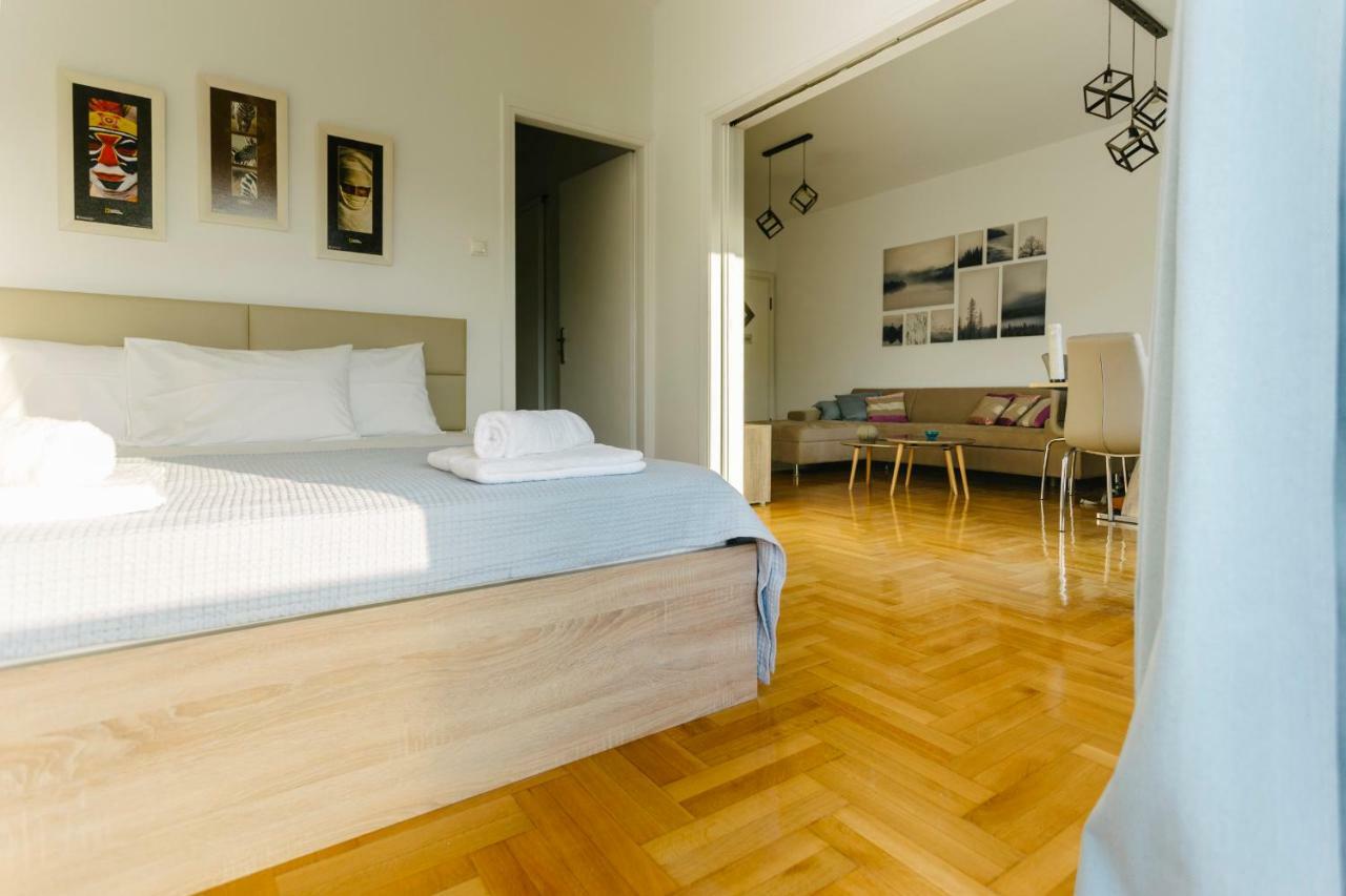 Bright 2 Bedrooms Apt. In The Heart Of Athens W Stunning Views To Acropolis 外观 照片